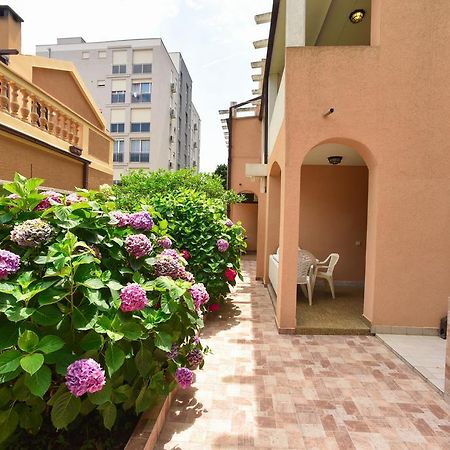 Mg Apartments And Rooms Budva Eksteriør bilde
