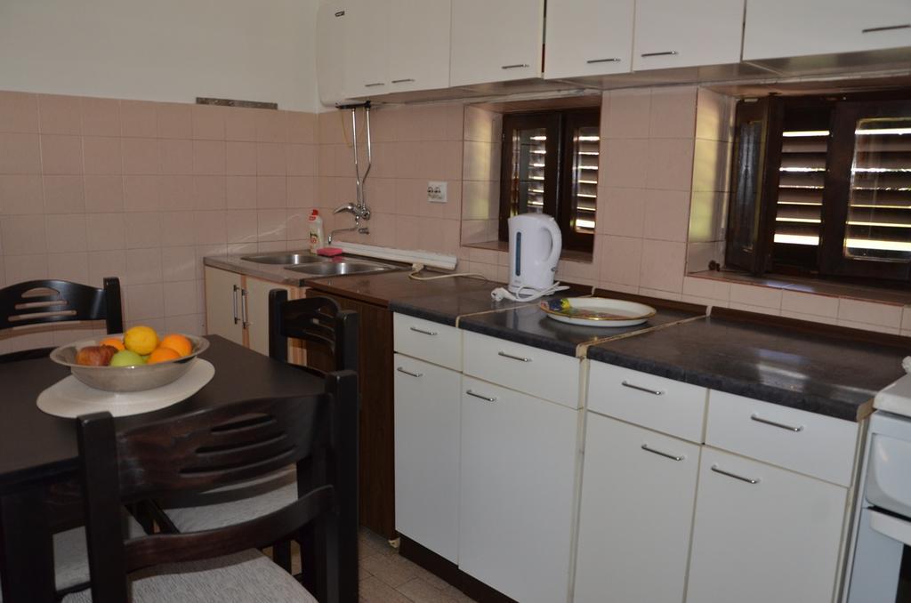 Mg Apartments And Rooms Budva Eksteriør bilde