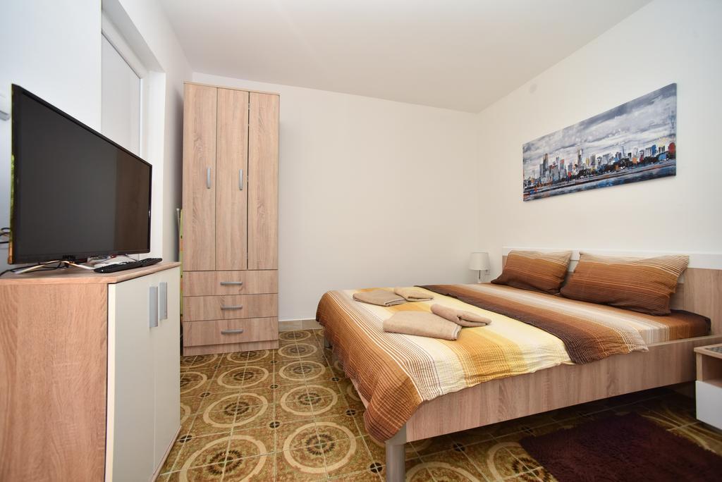 Mg Apartments And Rooms Budva Eksteriør bilde