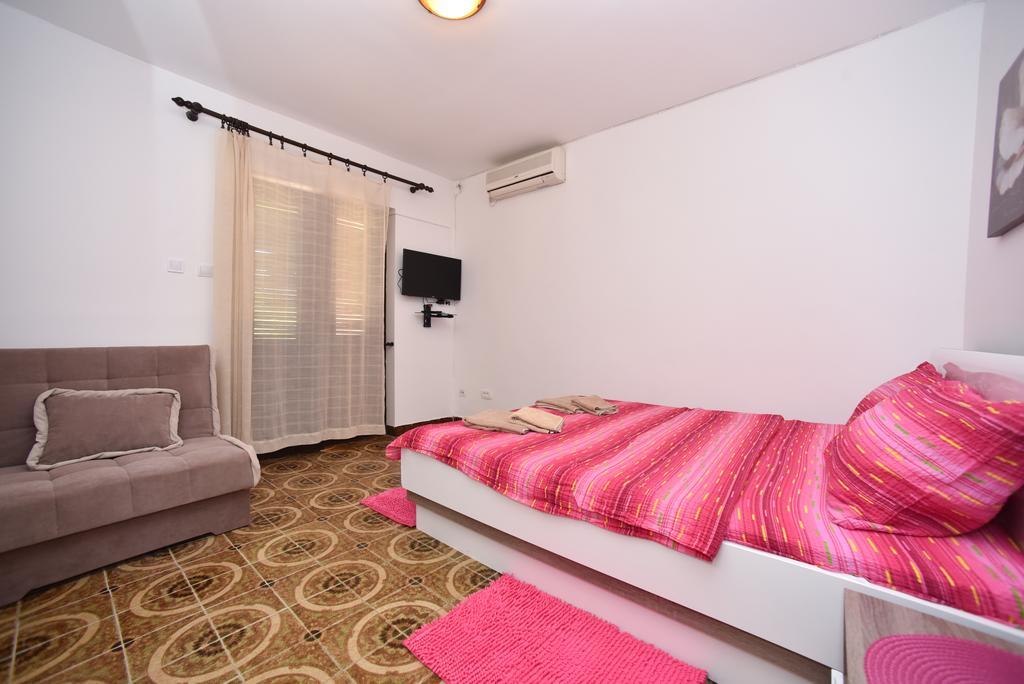 Mg Apartments And Rooms Budva Eksteriør bilde