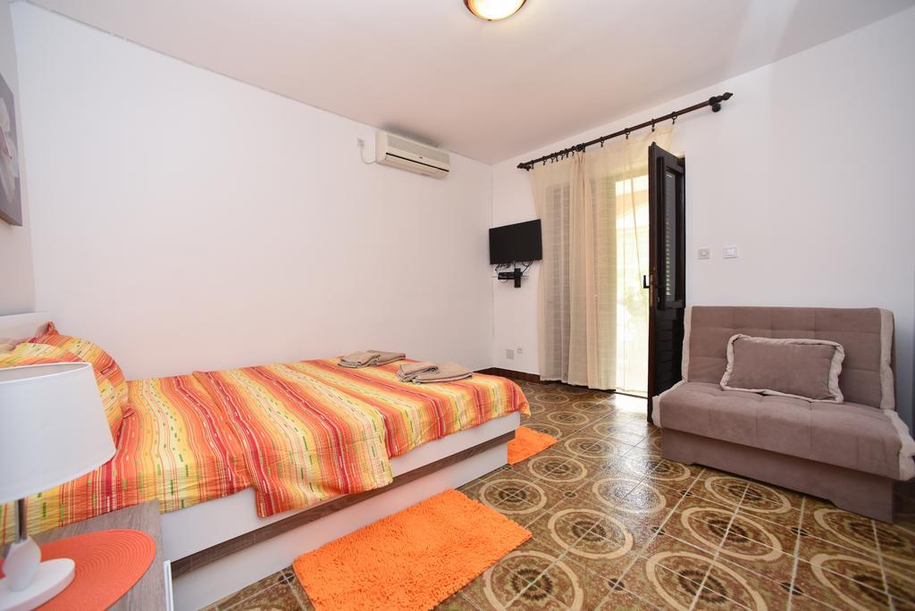 Mg Apartments And Rooms Budva Eksteriør bilde