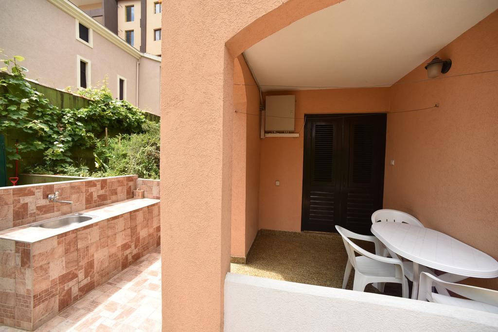 Mg Apartments And Rooms Budva Eksteriør bilde